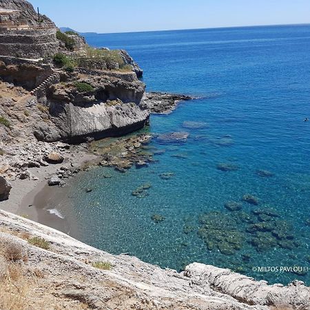 Agios Pavlos Hotel Bagian luar foto