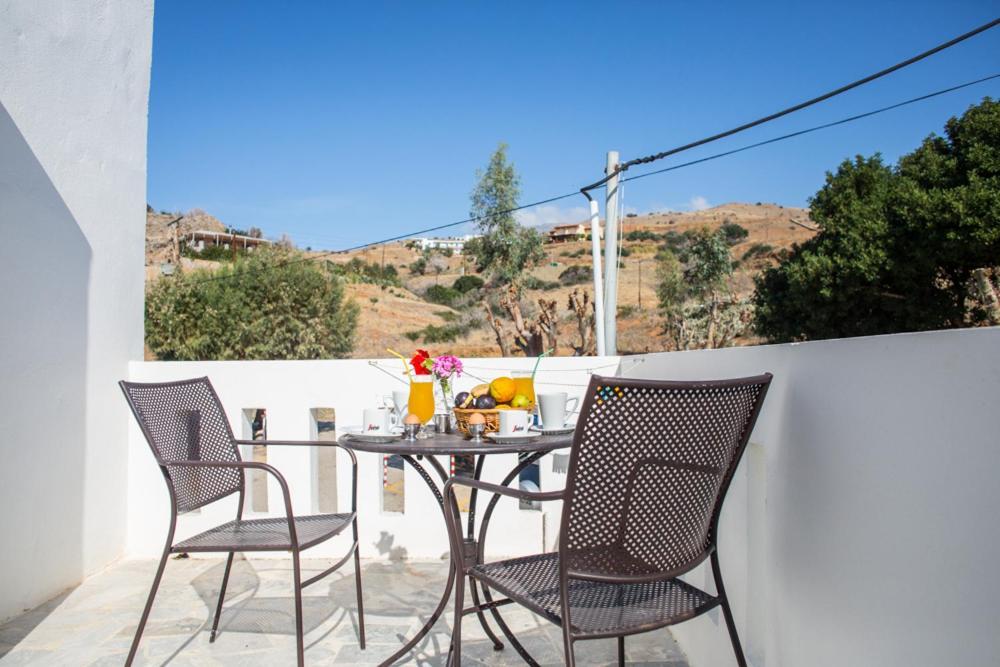 Agios Pavlos Hotel Bagian luar foto