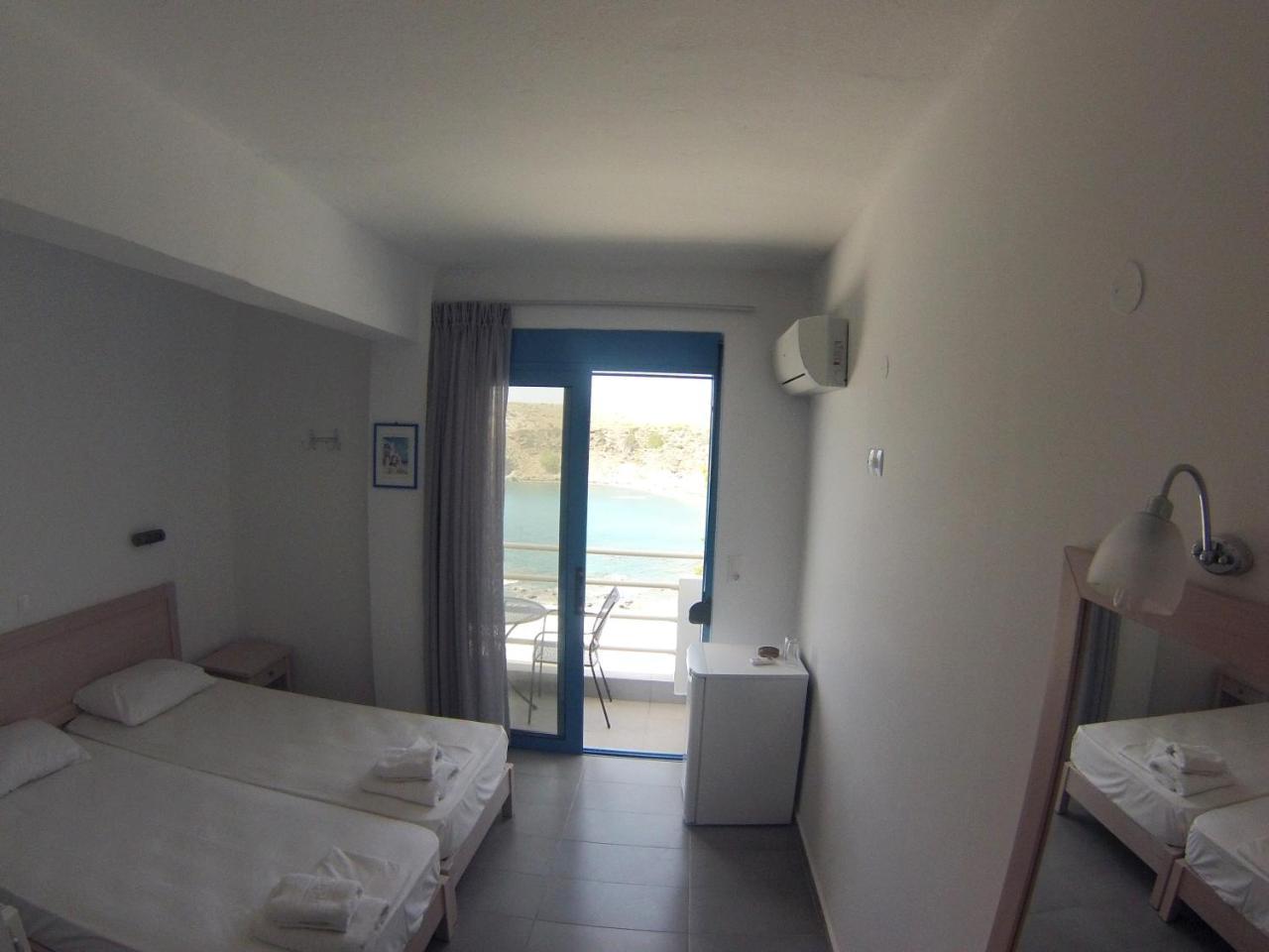 Agios Pavlos Hotel Bagian luar foto