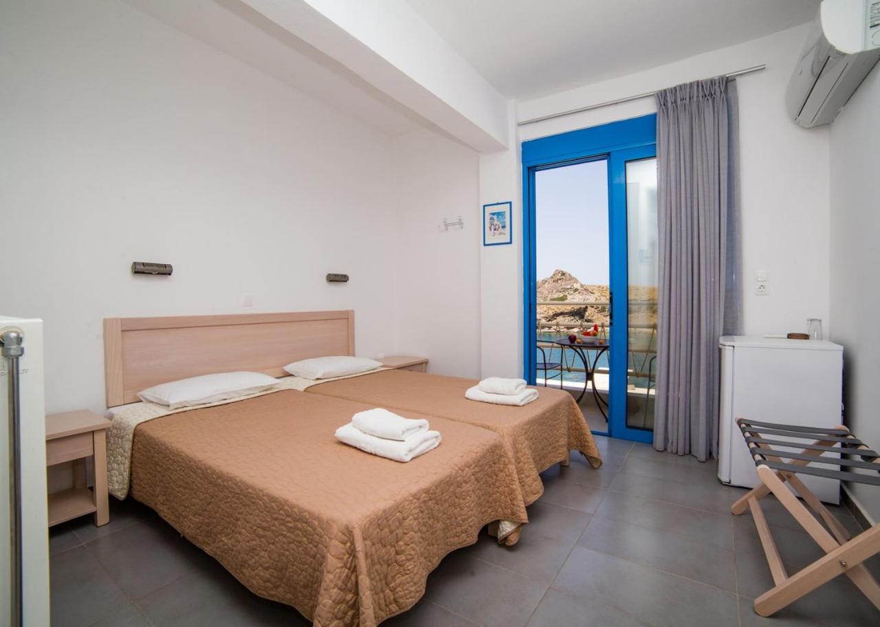 Agios Pavlos Hotel Bagian luar foto